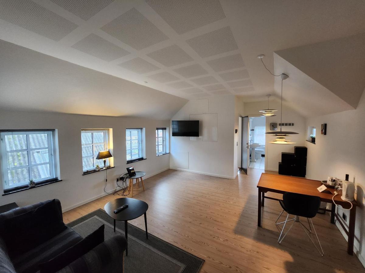 Hotel Det Gamle Radhus à Gråsten Extérieur photo