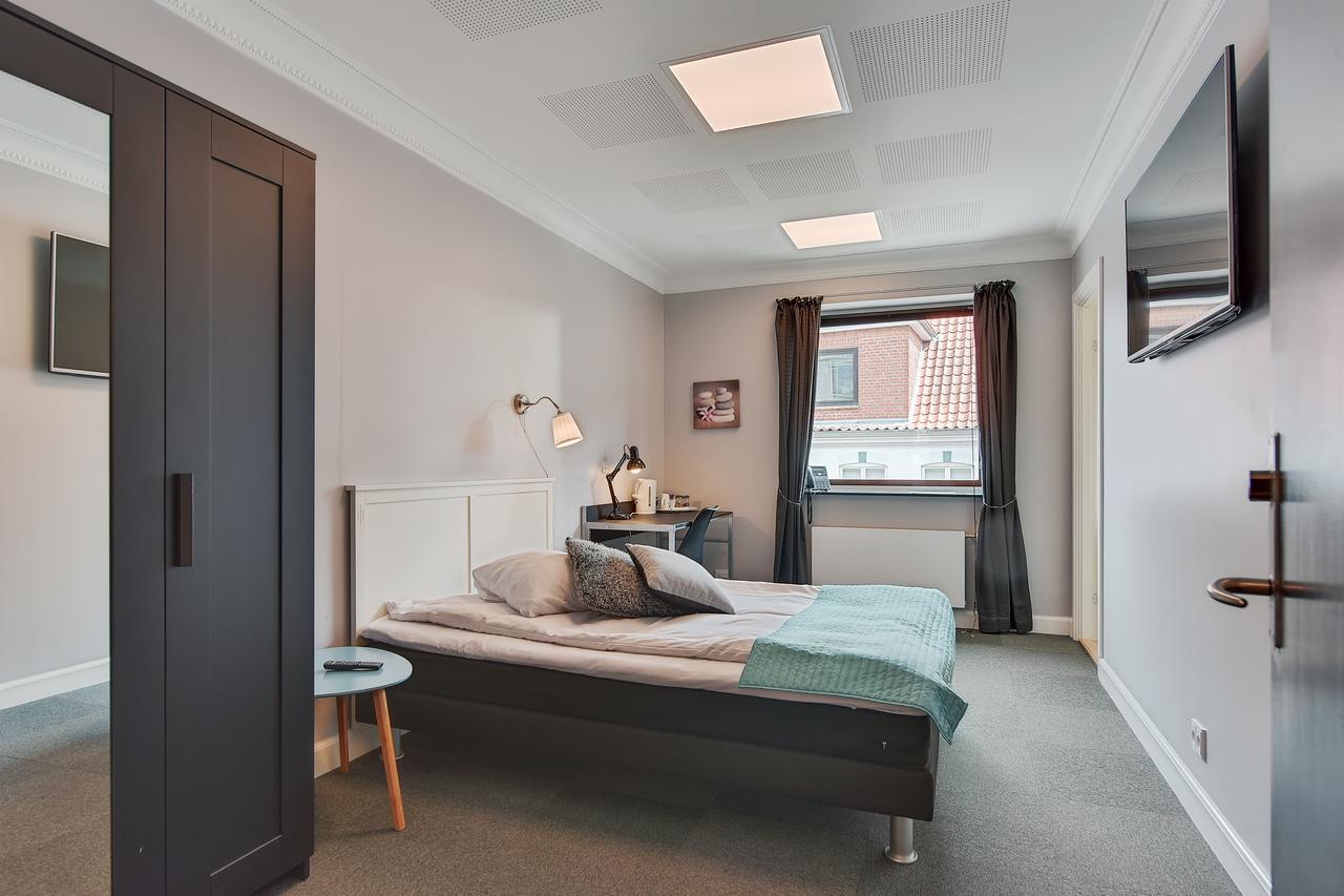 Hotel Det Gamle Radhus à Gråsten Extérieur photo